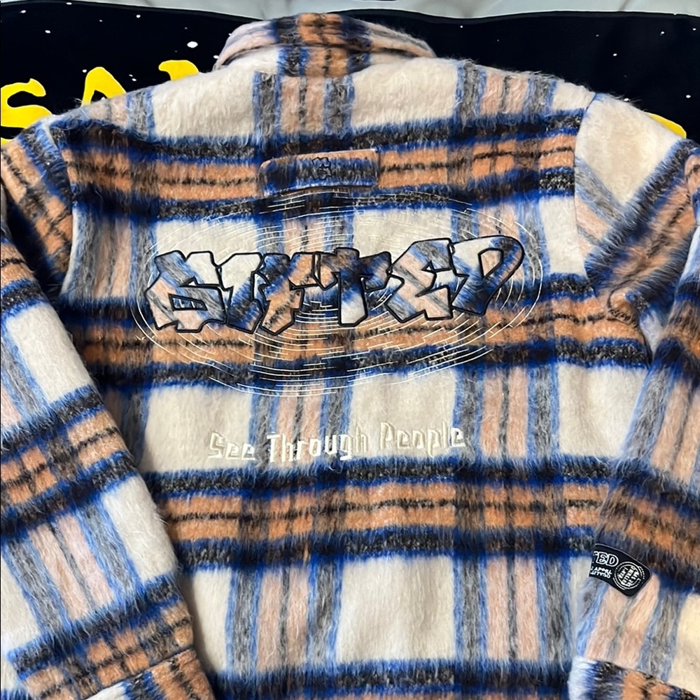 GFTDLA - Ponce Mohair Flannel                      ( OVERSIZED ) - Picture 4 of 13